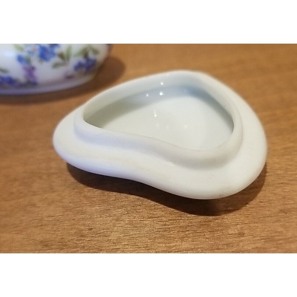 Limoges LEC Fine Blue Flower Heart Shape Valentine Old French France Trinket Box - Picture 9 of 16